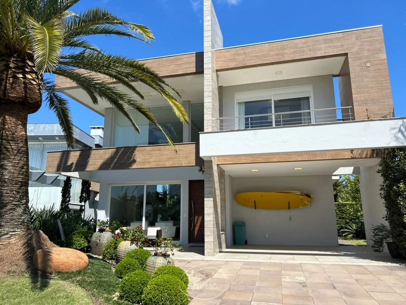 Casa Beira-Lago com 5 Suítes no Condomínio Enseada Lagos: 6ª foto da galeria de imagens do imóvel