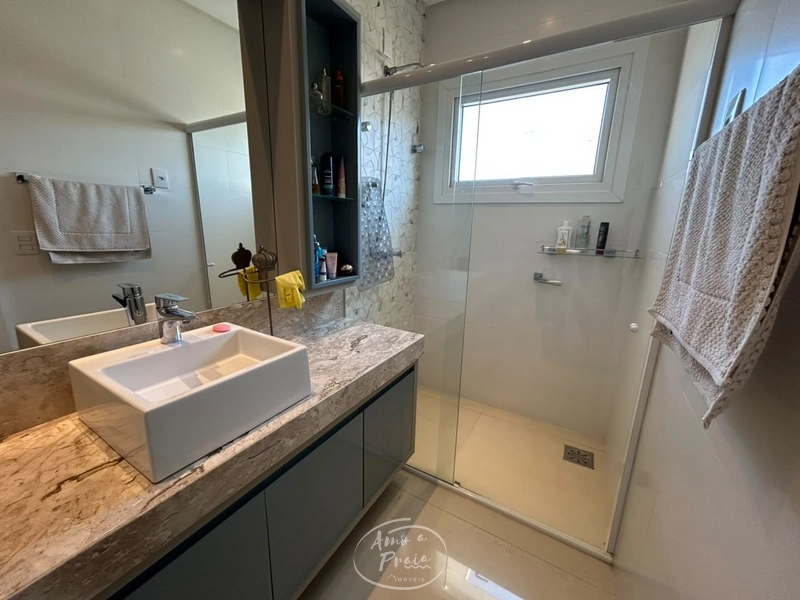 Casa Beira-Lago com 5 Suítes no Condomínio Enseada Lagos: 29ª foto da galeria de imagens do imóvel