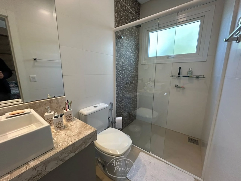 Casa Beira-Lago com 5 Suítes no Condomínio Enseada Lagos: 36ª foto da galeria de imagens do imóvel