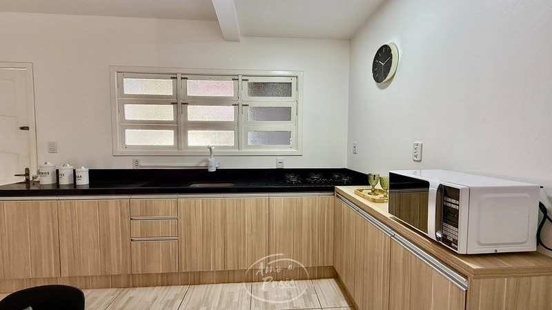 Casa com 4 Dormitórios e Piscina em Rainha do Mar: 5ª foto da galeria de imagens do imóvel