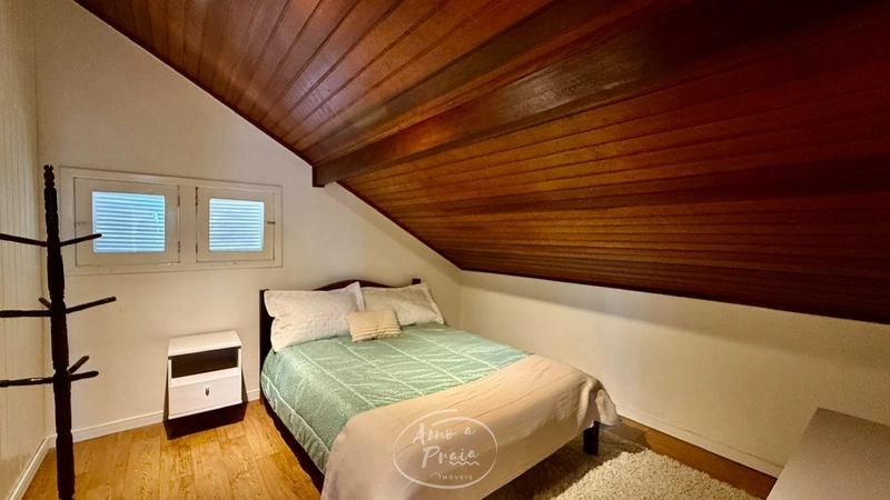 Casa com 4 Dormitórios e Piscina em Rainha do Mar: 11ª foto da galeria de imagens do imóvel