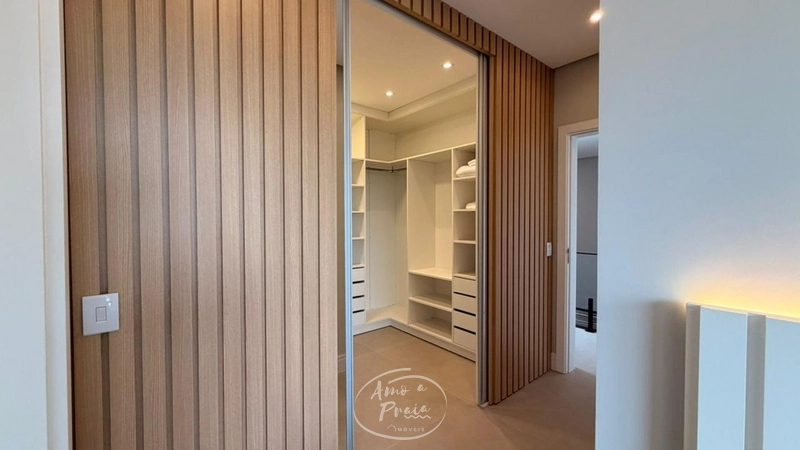 Casa à venda no Condomínio Sea Coast | 4 suítes em frente ao clube: 2ª foto da galeria de imagens do imóvel