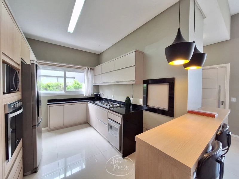 Casa Mobiliada com 3 Suítes no Condomínio Las Palmas: 26ª foto da galeria de imagens do imóvel