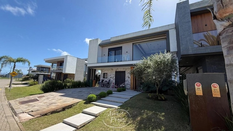 Casa mobiliada no Condomínio Sunset com 4 suítes e piscina aquecida: 24ª foto da galeria de imagens do imóvel