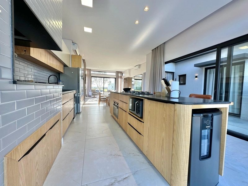 CASA TERREA A VENDA NO RIVIERA: 7ª foto da galeria de imagens do imóvel