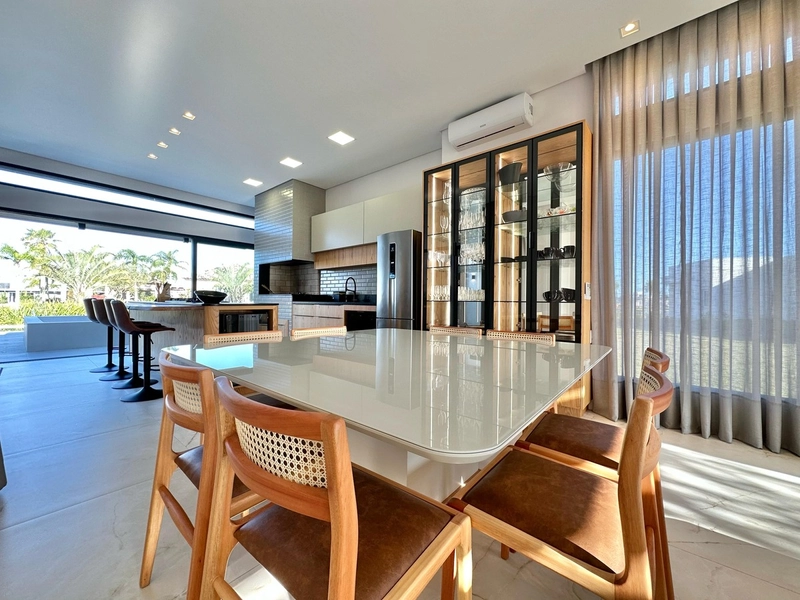 CASA TERREA A VENDA NO RIVIERA: 4ª foto da galeria de imagens do imóvel