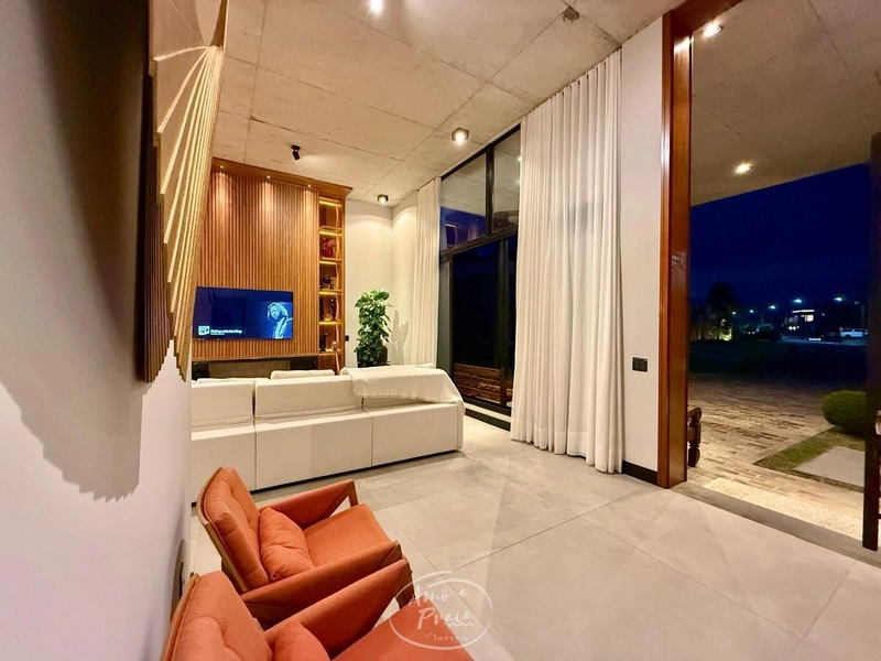 Casa a Beira Lago a Venda no Riviera: 32ª foto da galeria de imagens do imóvel