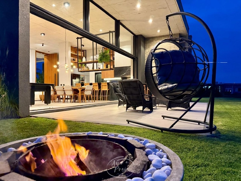 Casa a Beira Lago a Venda no Riviera: 23ª foto da galeria de imagens do imóvel