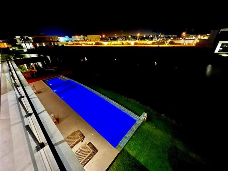 MANSÃO A BEIRA LAGO NO CONDOMÍNIO SENSE: 36ª foto da galeria de imagens do imóvel