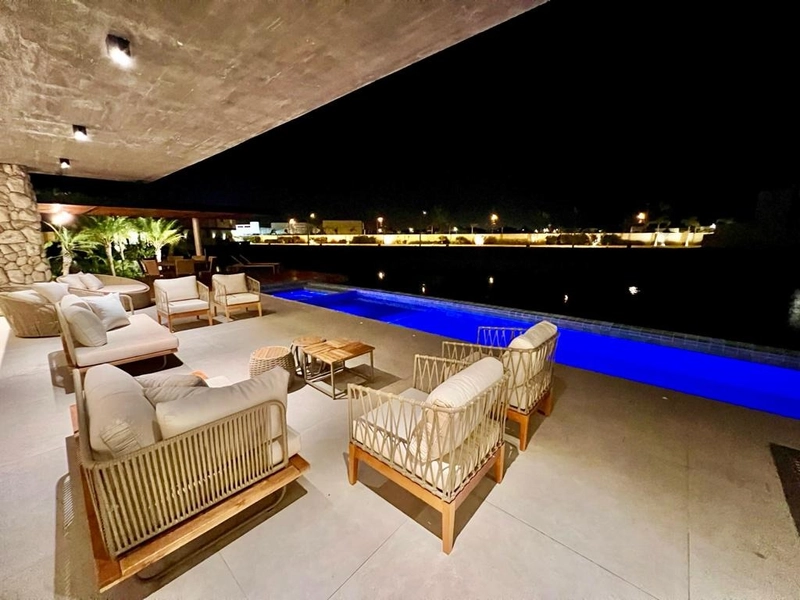 MANSÃO A BEIRA LAGO NO CONDOMÍNIO SENSE: 29ª foto da galeria de imagens do imóvel