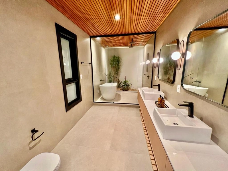 MANSÃO A BEIRA LAGO NO CONDOMÍNIO SENSE: 27ª foto da galeria de imagens do imóvel