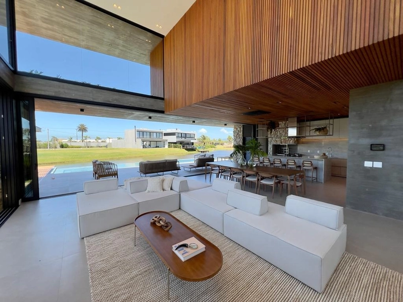 MANSÃO A BEIRA LAGO NO CONDOMÍNIO SENSE: 23ª foto da galeria de imagens do imóvel