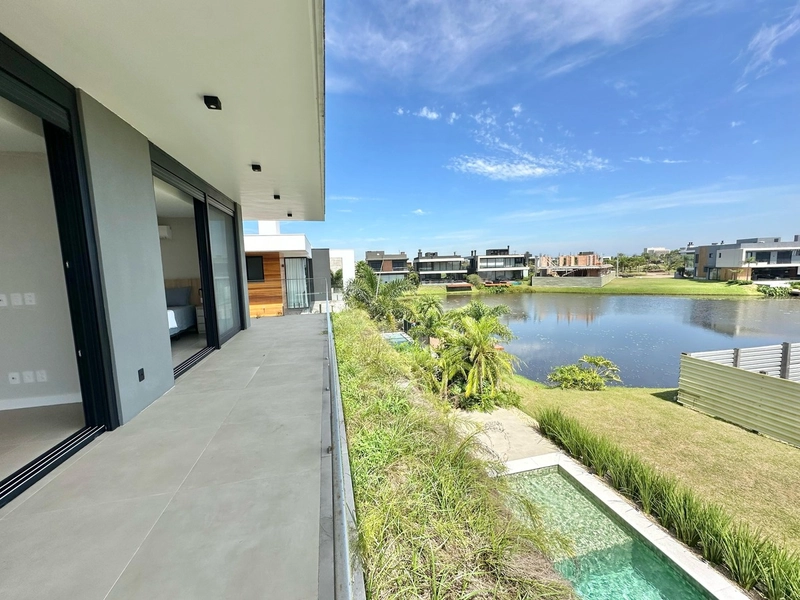 Sobrado à venda com vista para o lago no condomínio Sense: 35ª foto da galeria de imagens do imóvel