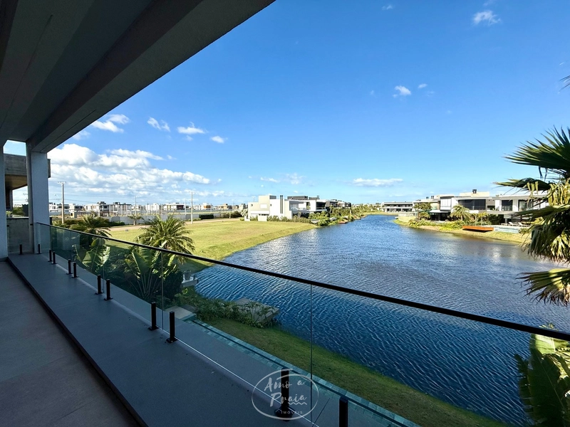 Sobrado Beira Lago No Condomínio Sense: 44ª foto da galeria de imagens do imóvel