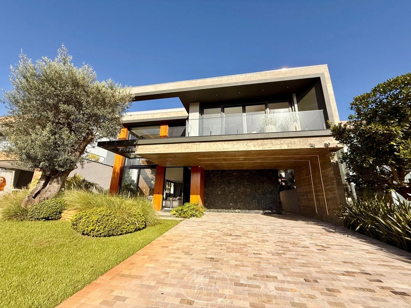 SOBRADO A VENDA NO CONDOMINIO VELAS DA MARINA