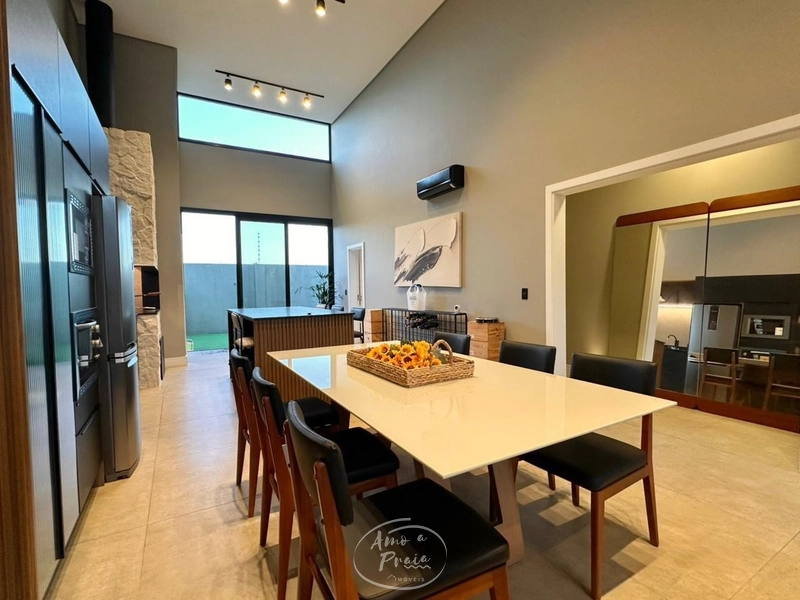 LINDA CASA A VENDA NO BLUE: 8ª foto da galeria de imagens do imóvel