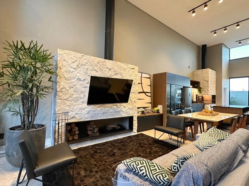 LINDA CASA A VENDA NO BLUE: 6ª foto da galeria de imagens do imóvel