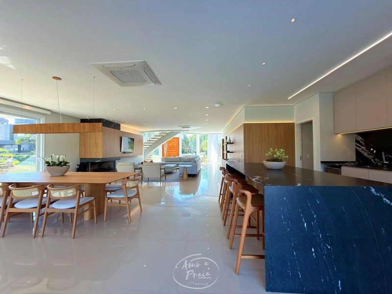 Casa à Venda em Xangri-Lá com 5 Suítes e 509 m² Privativos: 9ª foto da galeria de imagens do imóvel