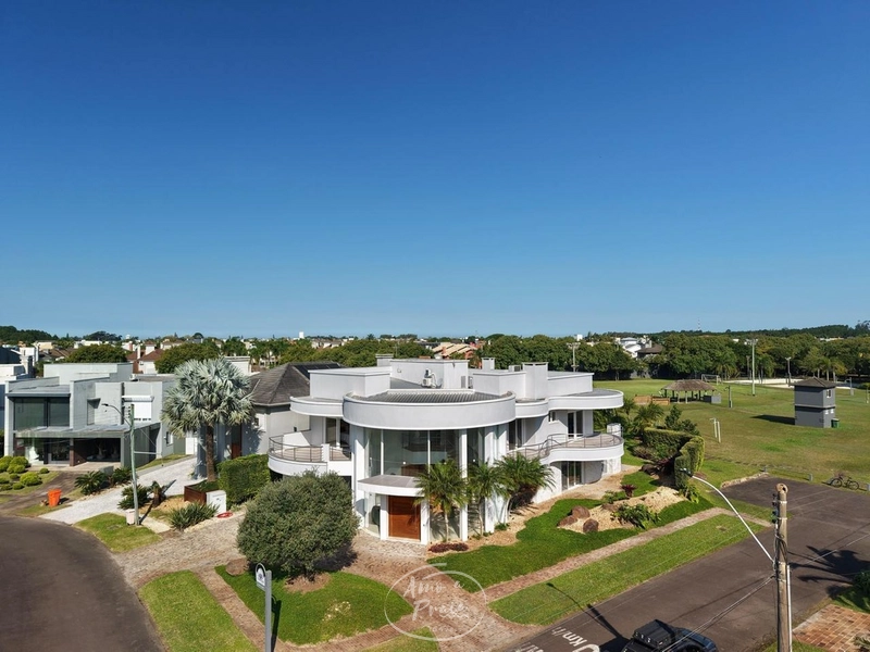 Casa à Venda em Xangri-Lá com 5 Suítes e 509 m² Privativos: 46ª foto da galeria de imagens do imóvel