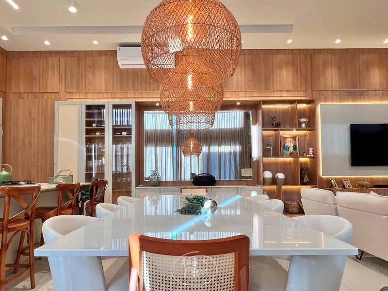 Casa à Venda em Condomínio Fechado | 4 Suítes, Mobiliada e 230m²: 13ª foto da galeria de imagens do imóvel