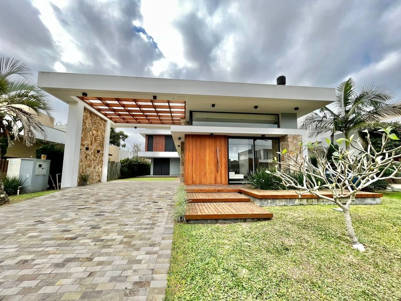 Sobrado a Venda no Villagio Atlantida