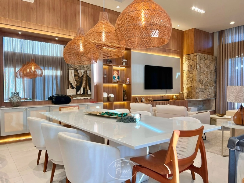 Casa à Venda em Condomínio Fechado | 4 Suítes, Mobiliada e 230m²: 9ª foto da galeria de imagens do imóvel