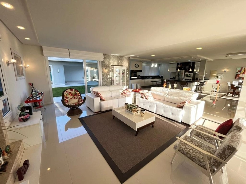 Sobrado a venda no Condomínio Malibu Beach: 2ª foto da galeria de imagens do imóvel