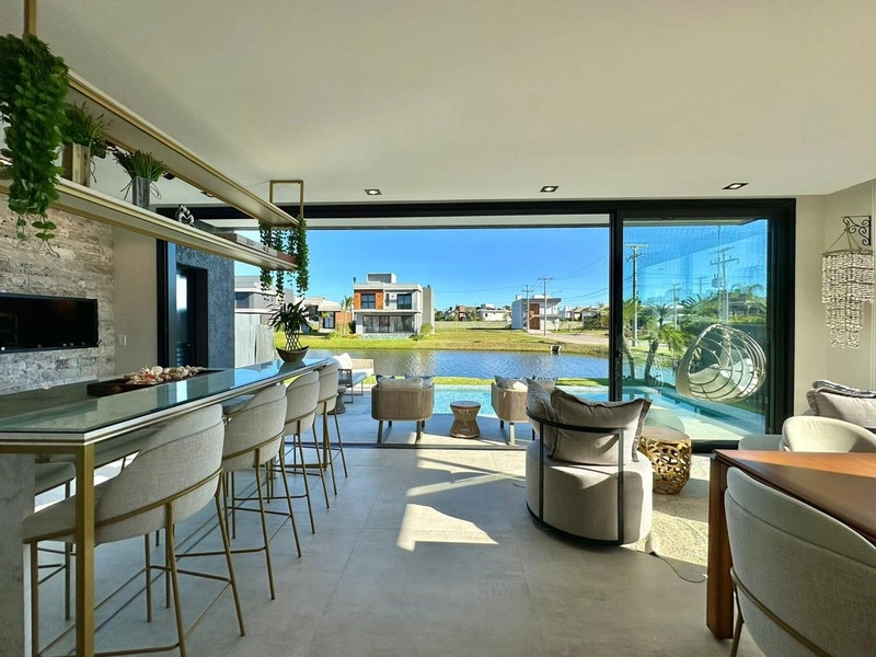 CASA A VENDA NO SUNSET: 8ª foto da galeria de imagens do imóvel
