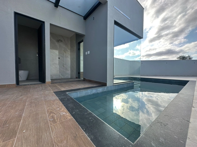CASA COM 03 SUÍTES SENDO UMA MASTER, NO MATA ATLANTICA - BELVDERE: 1ª foto da galeria de imagens do imóvel