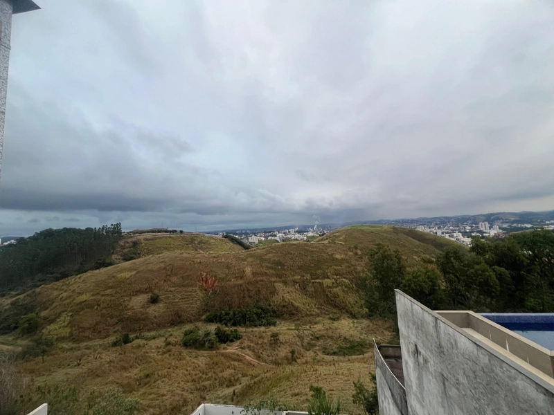 CASA COM 03 QUARTOS, SENDO UMA SUÍTE COM CLOSET NO MIRANTE DA COLINA: 18ª foto da galeria de imagens do imóvel