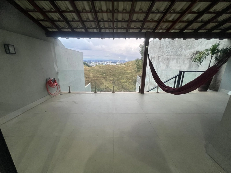 CASA COM 03 QUARTOS, SENDO UMA SUÍTE COM CLOSET NO MIRANTE DA COLINA: 17ª foto da galeria de imagens do imóvel
