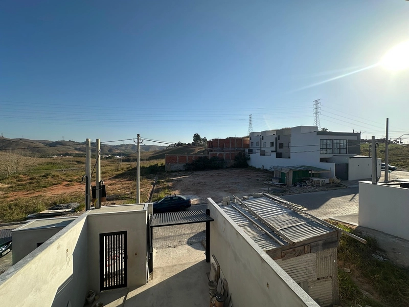 CASA COM 04 QUARTOS SENDO UMA SUÍTE, NO ALVORADA - BELVEDERE: 9ª foto da galeria de imagens do imóvel