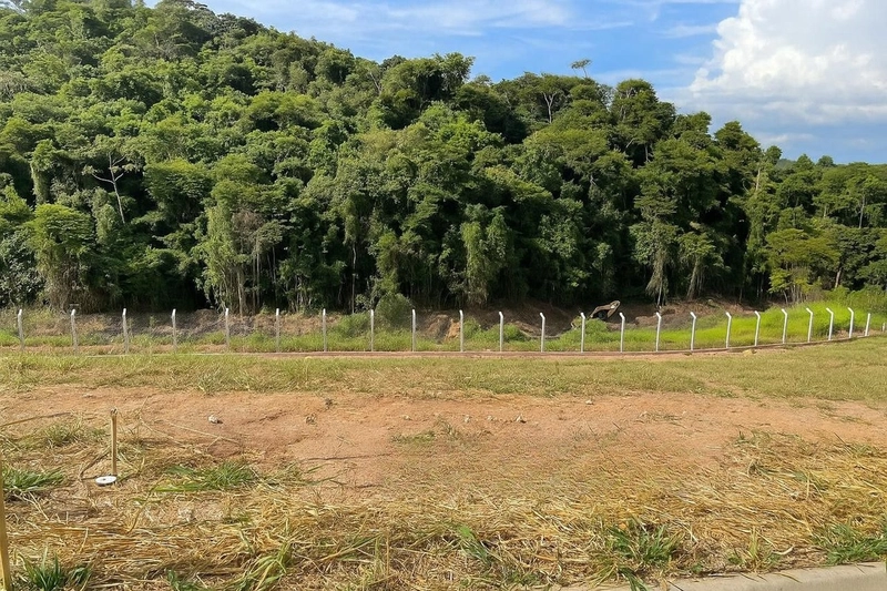 TERRENO NO RESERVA DO VALLE 1