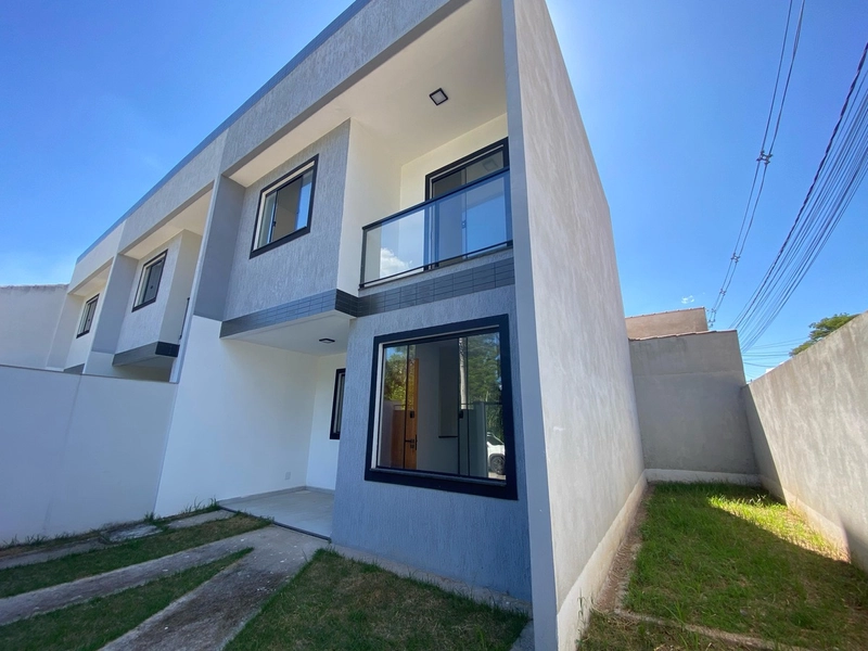 Casa Duplex à venda - Bairro de Fátima/Volta Redonda