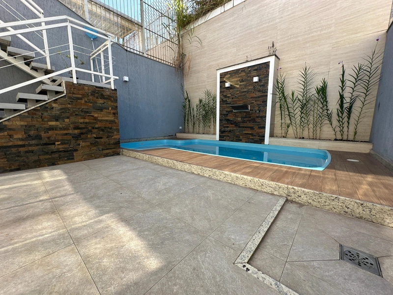 TRIPLEX COM 03 QUARTOS NO JARDIM AMALIA: 11ª foto da galeria de imagens do imóvel