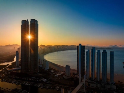 Yachthouse By Pininfarina