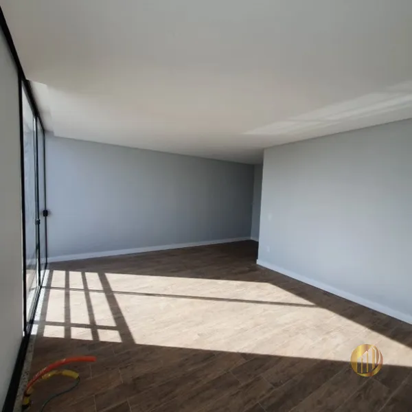 Geminado Triplex : 4ª foto da galeria de imagens do imóvel