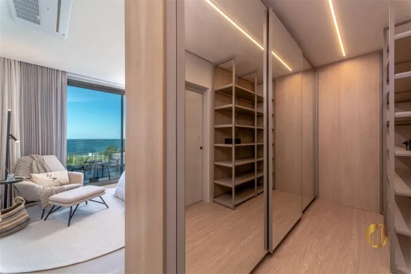 Casa Estaleiro de frente para o mar : 12ª foto da galeria de imagens do imóvel