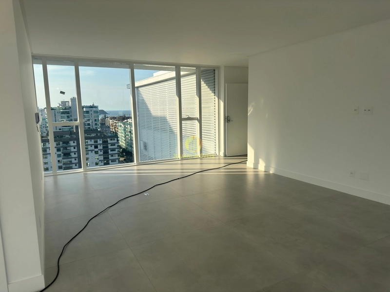 Cobertura Duplex no Ed. Riva em Praia Brava: 9ª foto da galeria de imagens do imóvel
