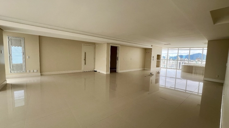 Apartamento no Ed. Alameda Jardins em Balneário Camboriú: 1ª foto da galeria de imagens do imóvel