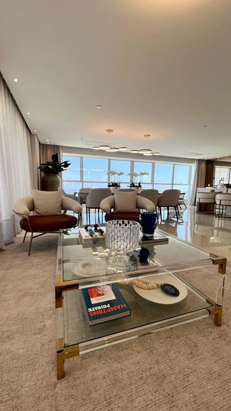 Frente Mar no Ed. Épic Tower na Barra Sul Balneário Camboriú