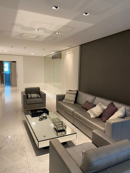 Apartamento no Ed. Maison Royalle em Itajaí: 1ª foto da galeria de imagens do imóvel