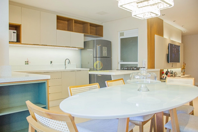 Apartamento no Ed. Emerald Praia Brava: 4ª foto da galeria de imagens do imóvel