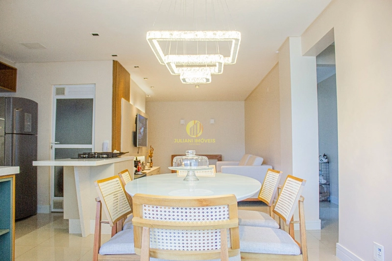 Apartamento no Ed. Emerald Praia Brava: 7ª foto da galeria de imagens do imóvel