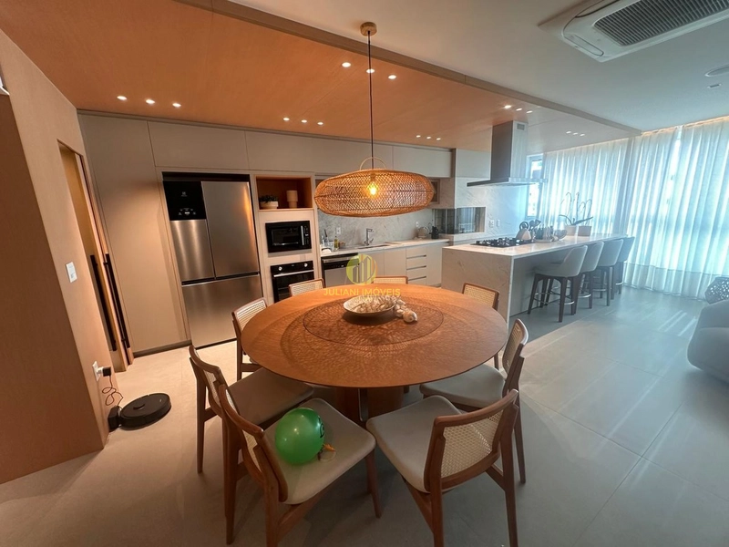 Apartamento no Brava Beach na Praia Brava mobiliado e decorado: 5ª foto da galeria de imagens do imóvel