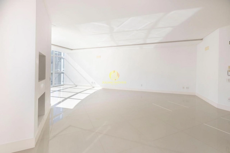 Apartamento diferenciado no Ed. Portinax em Balneário Camboriú: 15ª foto da galeria de imagens do imóvel