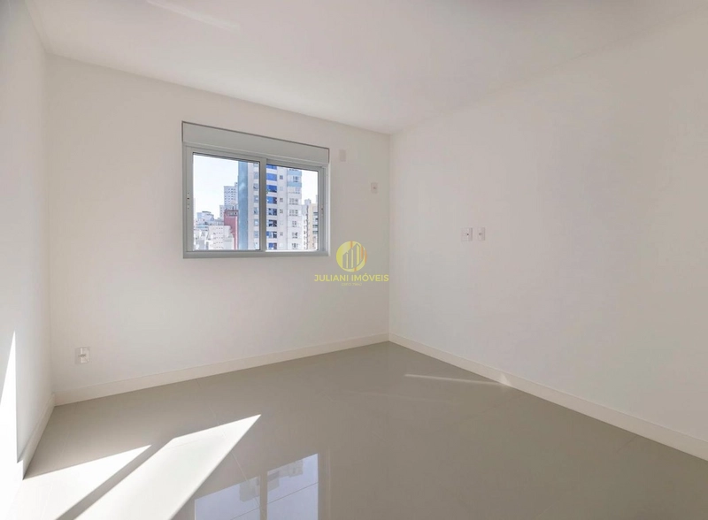 Apartamento diferenciado no Ed. Portinax em Balneário Camboriú: 9ª foto da galeria de imagens do imóvel