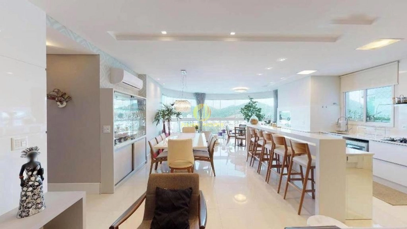Apartamento no Ed. Brava Beach na Praia Brava: 8ª foto da galeria de imagens do imóvel