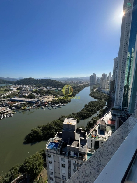 Apartamento Duplex no Ed. Holambra em Balneário Camboriú: 31ª foto da galeria de imagens do imóvel