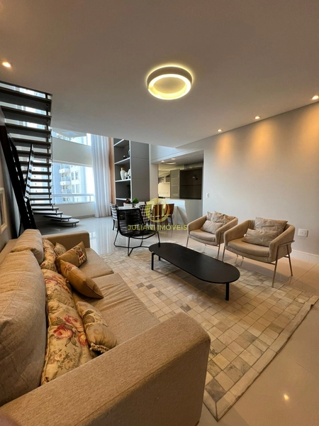 Apartamento Duplex no Ed. Holambra em Balneário Camboriú: 2ª foto da galeria de imagens do imóvel